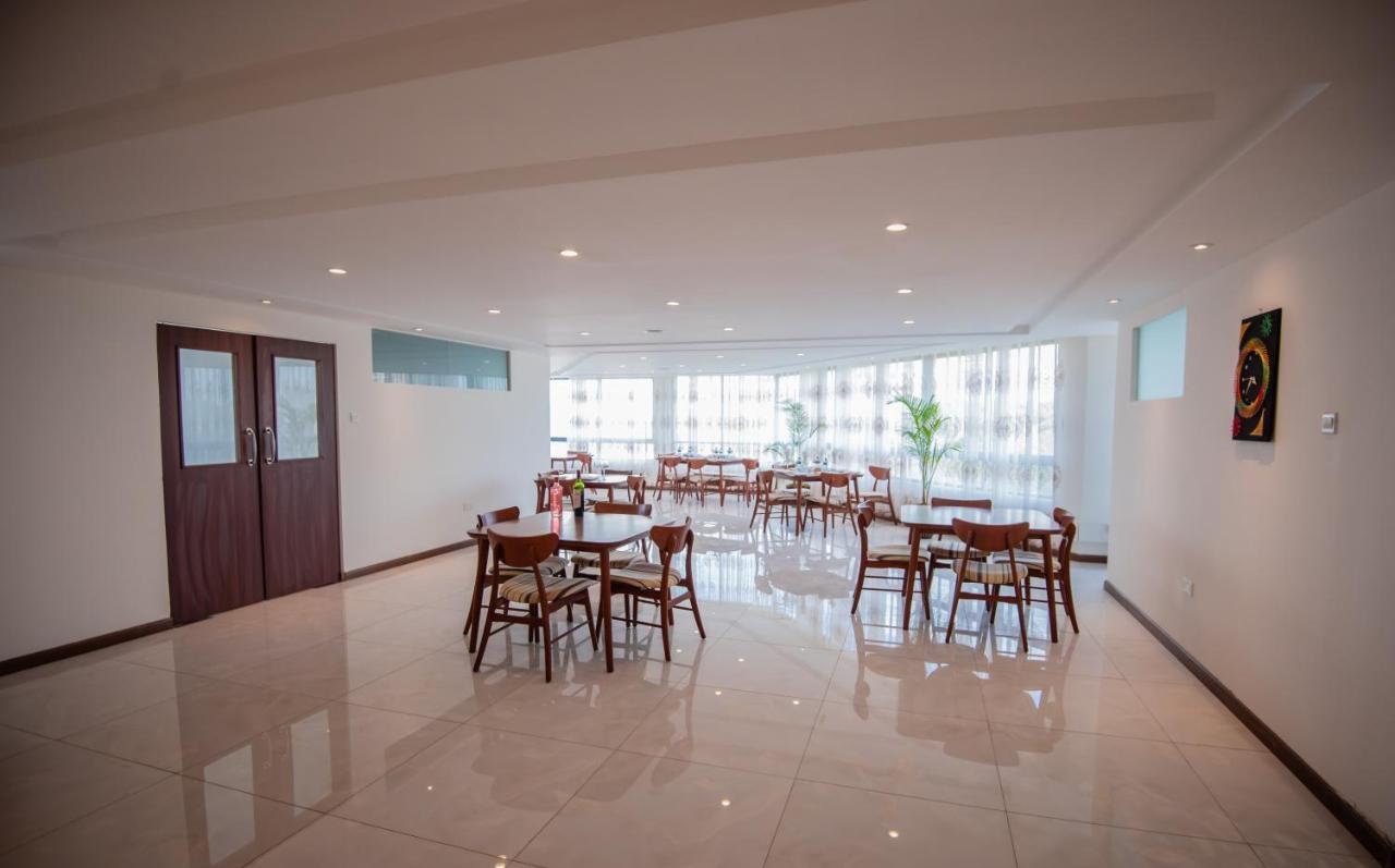 The Crossroads Hotel, Westlands Nairobi Exterior photo
