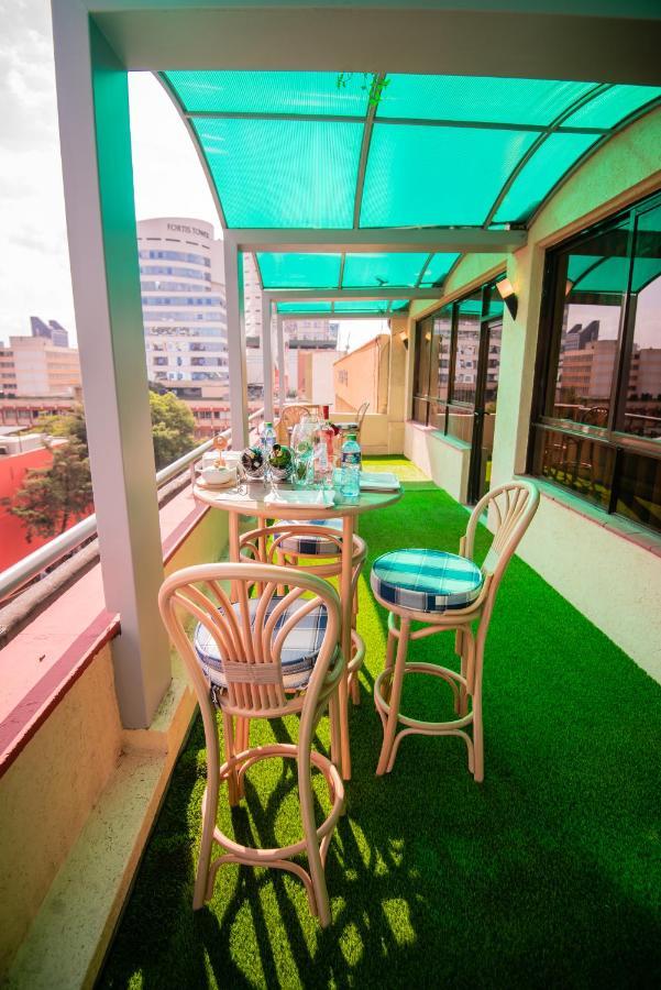 The Crossroads Hotel, Westlands Nairobi Exterior photo